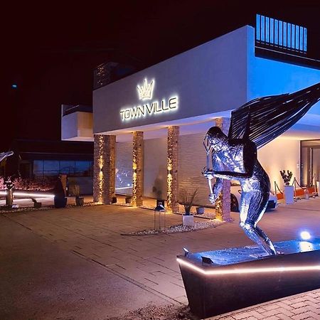 Townville ฟลาคเฮา ภายนอก รูปภาพ